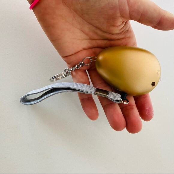 3/$20 NEW Gold Safety Personal Alarm LED Mini FlashLight Emergency Keychain - Picture 3 of 4
